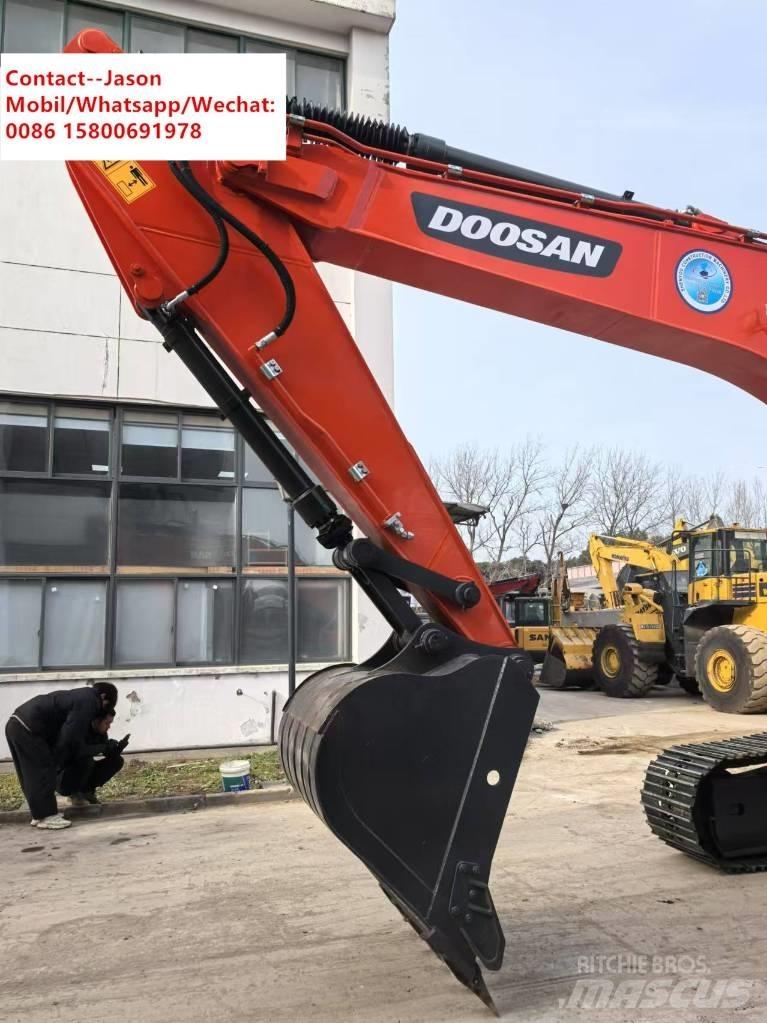 Doosan DX 225 LCA Pelle sur chenilles