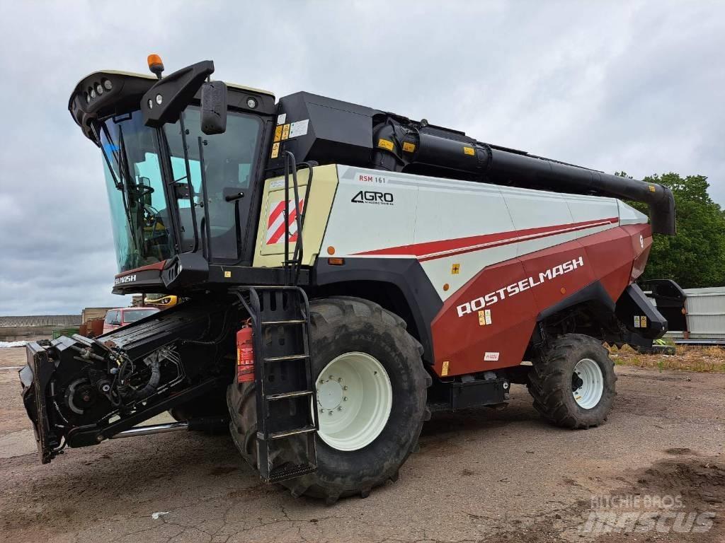 Rostselmash RSM 161 Moissonneuse batteuse