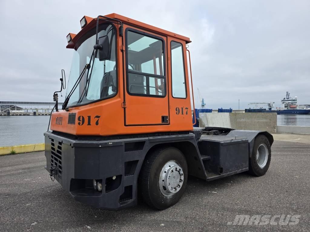 Mafi MT 32 R 4X4 Tracteur de manœuvre