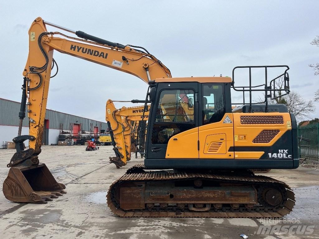 Hyundai HX140LC Pelle sur chenilles
