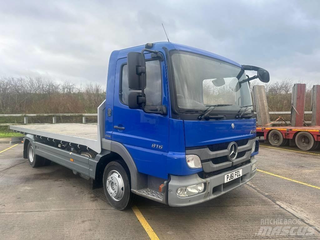 Mercedes-Benz 814 Camion plateau