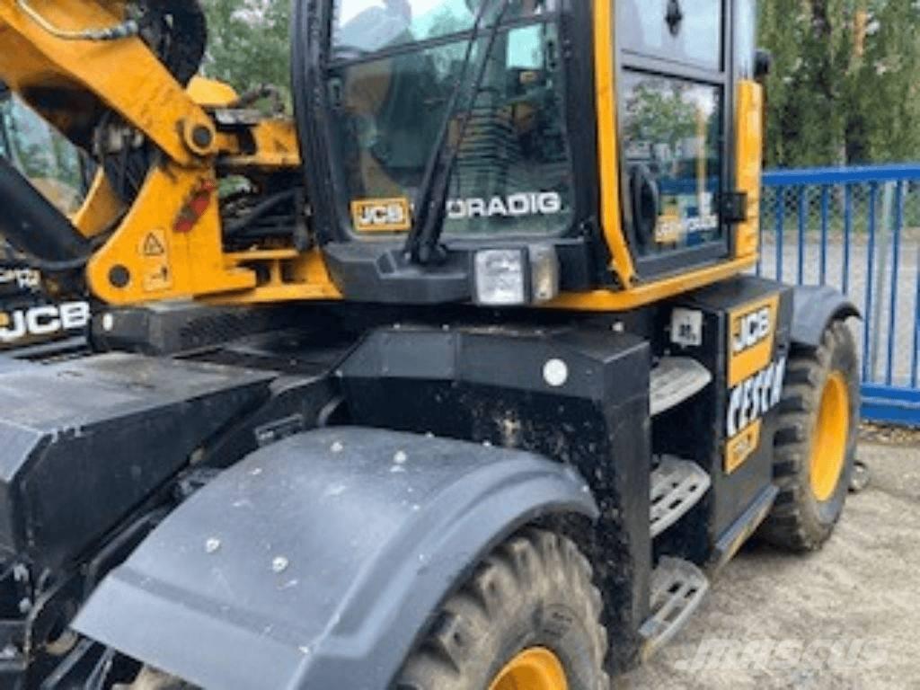 JCB Hydradig Pelle sur pneus