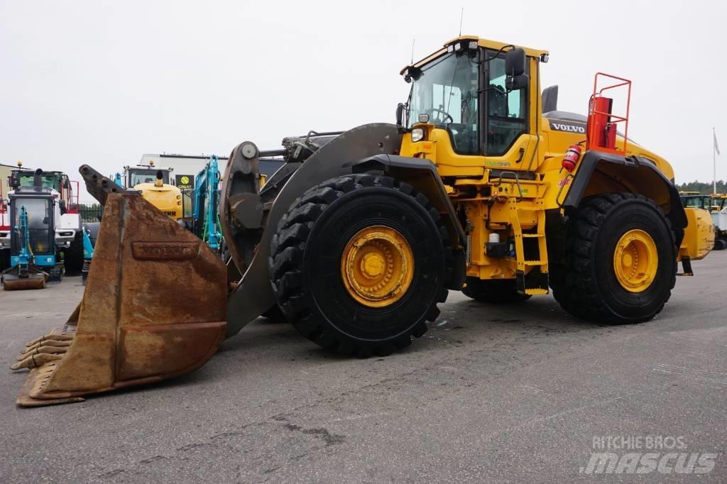 Volvo L250H *Uthyres* Chargeuse sur pneus