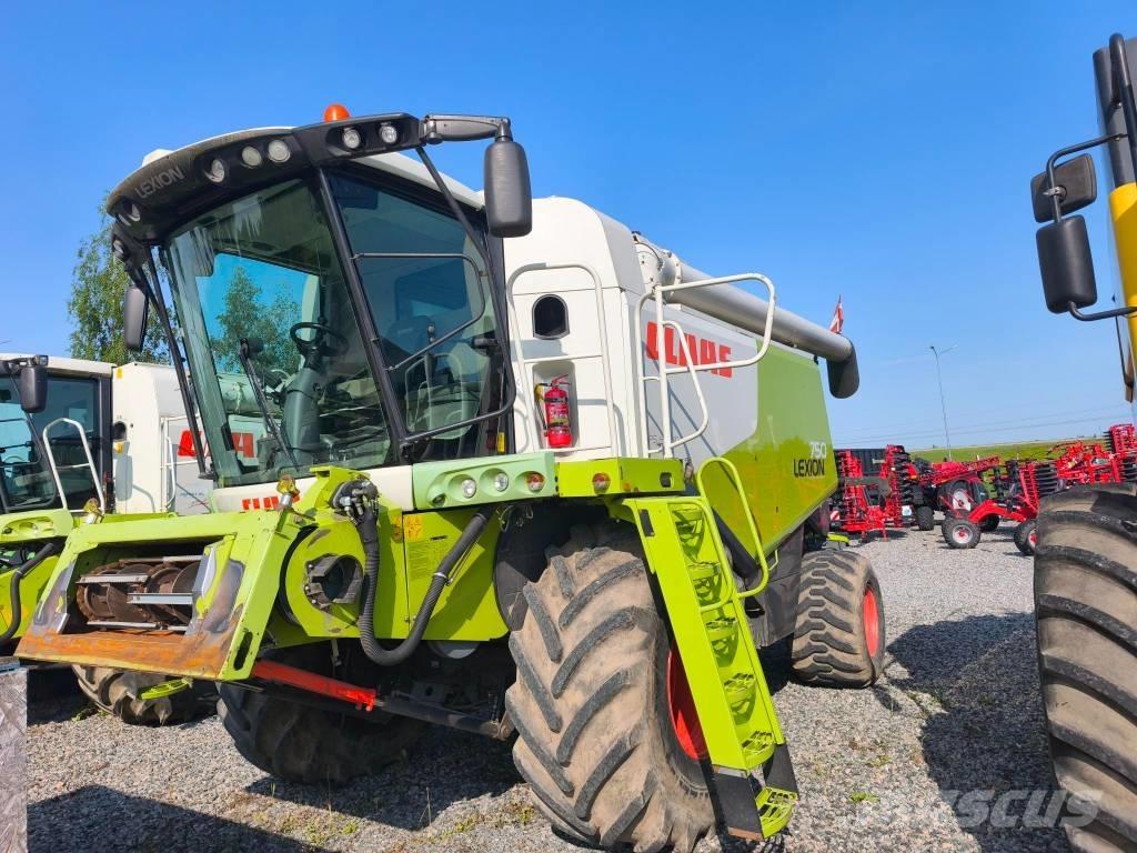 CLAAS Lexion 750 Moissonneuse batteuse