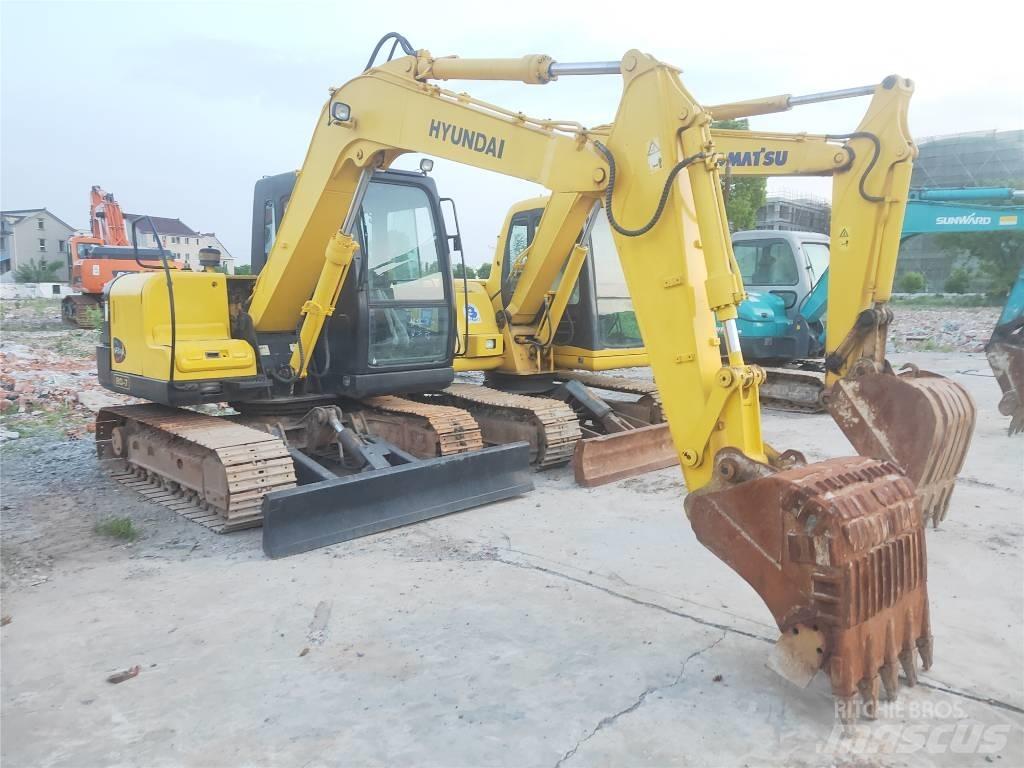 Hyundai R80-7 Pelle sur chenilles