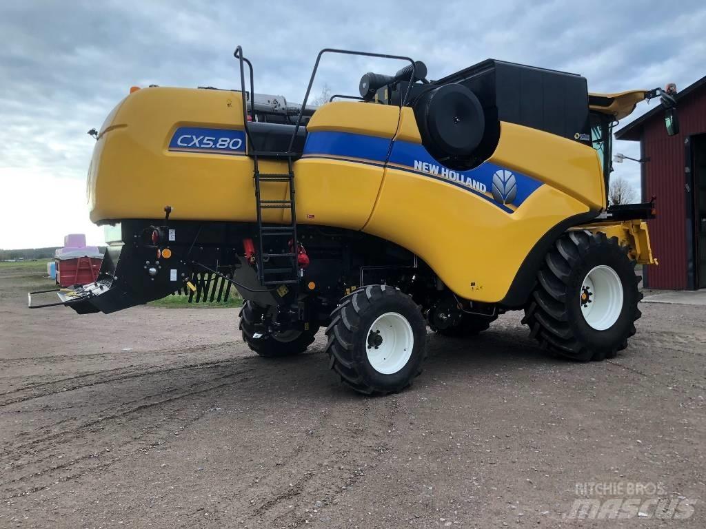 New Holland CX 5080 Moissonneuse batteuse