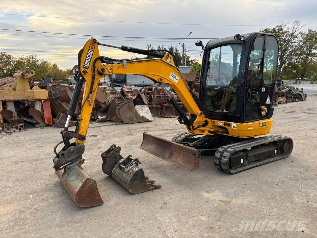 JCB 8025 ZTS Mini pelle < 7t