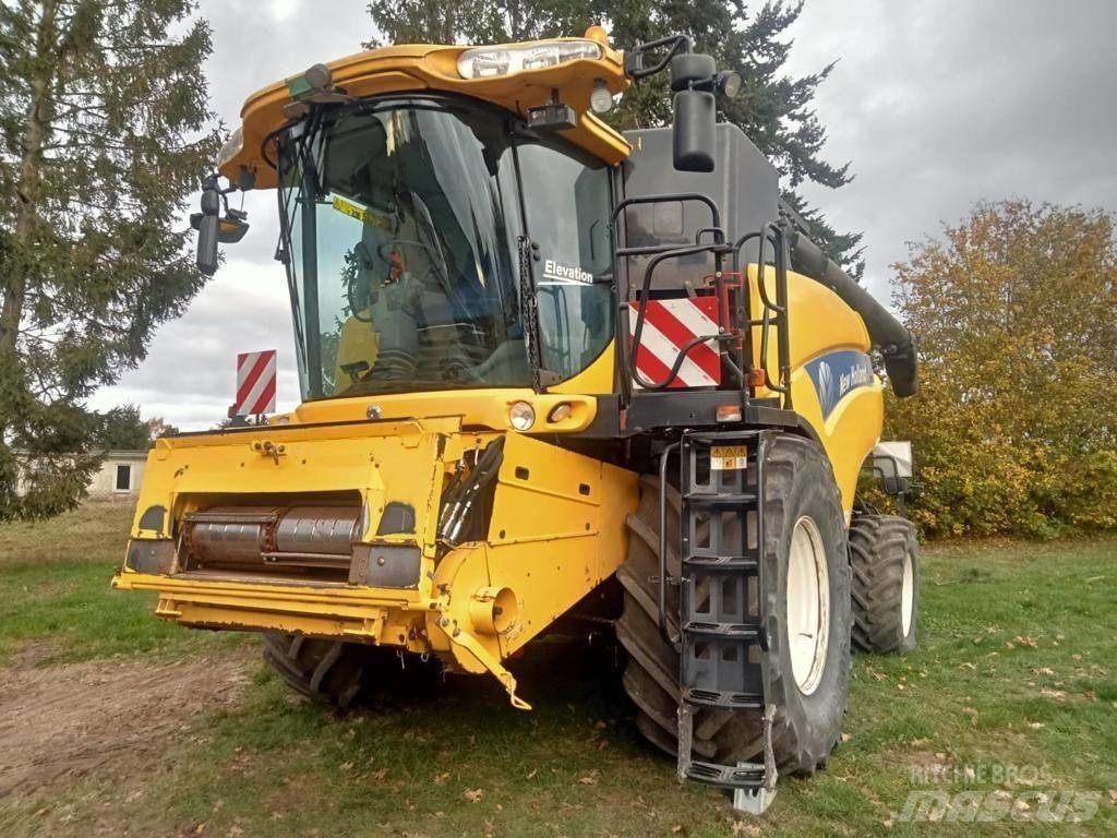 New Holland CR 9080 Moissonneuse batteuse
