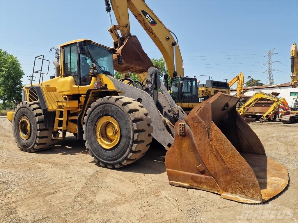 Volvo L 220 F Chargeuse sur pneus