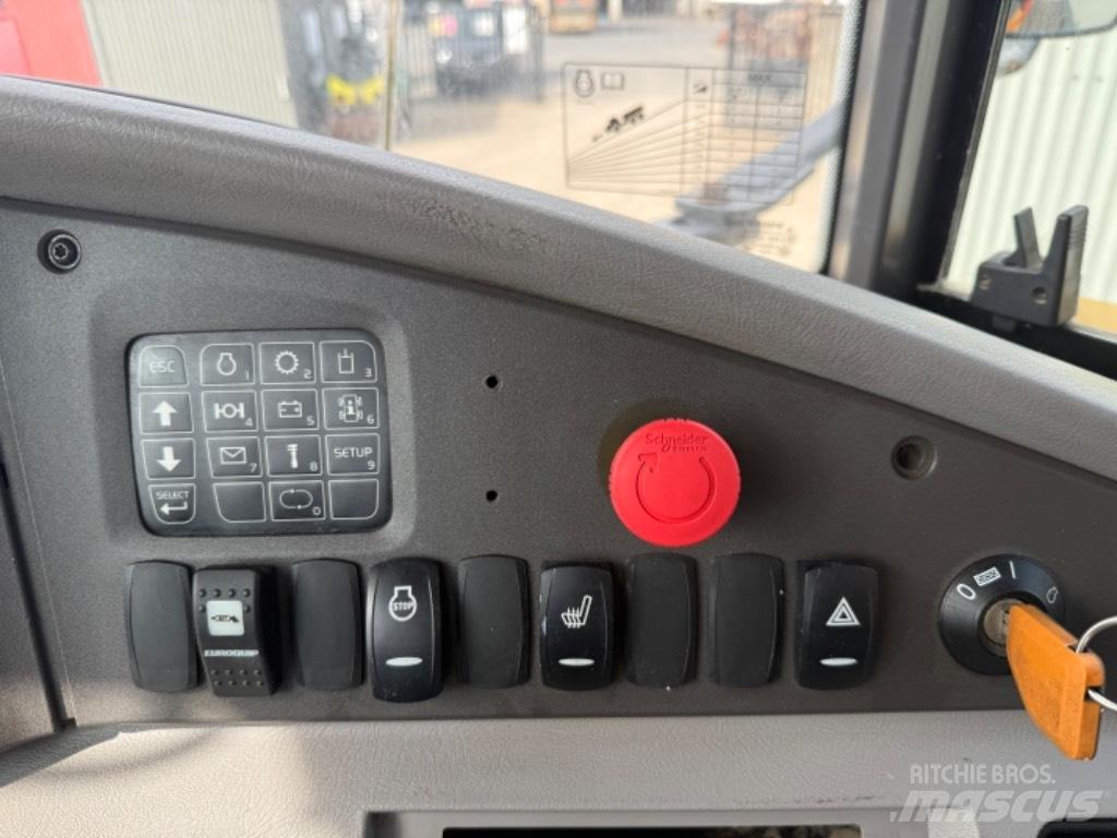 Volvo A 25 G Tombereau articulé