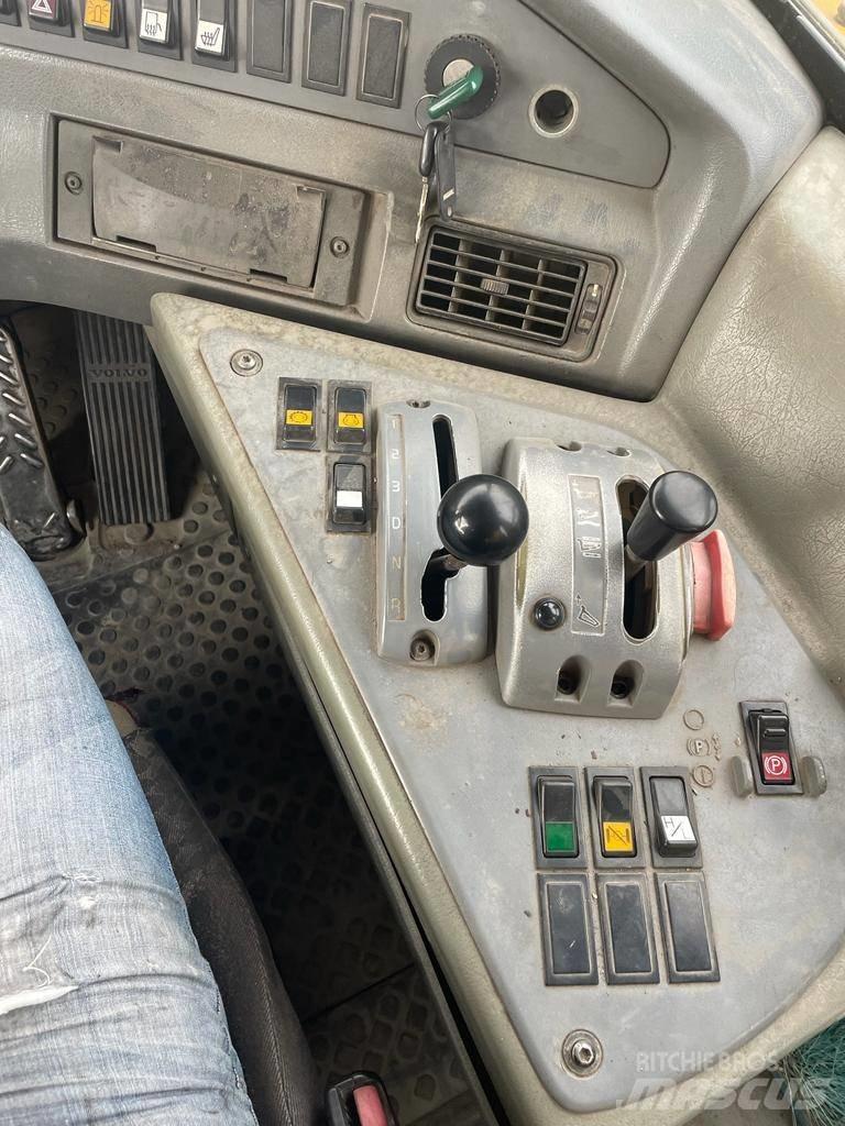 Volvo A40D Tombereau articulé