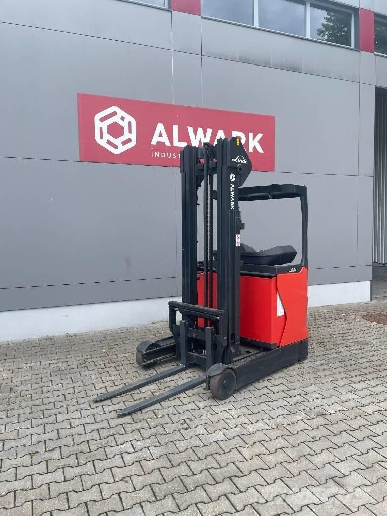 Linde R 16 Chariot à mât rétractable