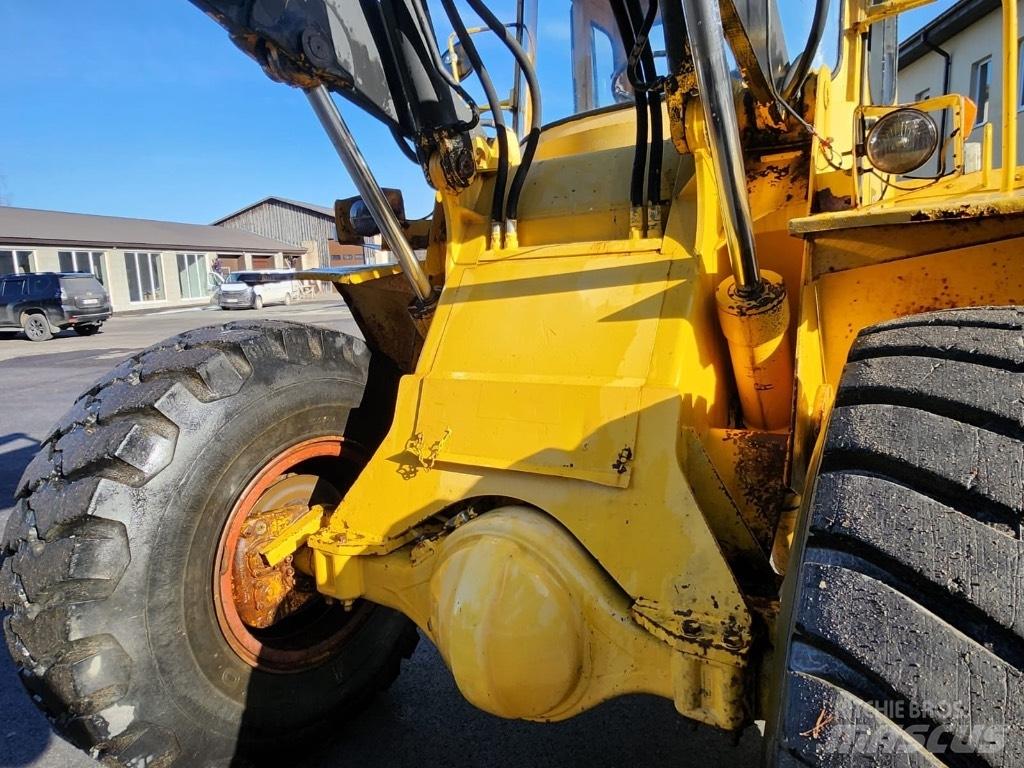 Volvo BM LM846 Chargeuse sur pneus