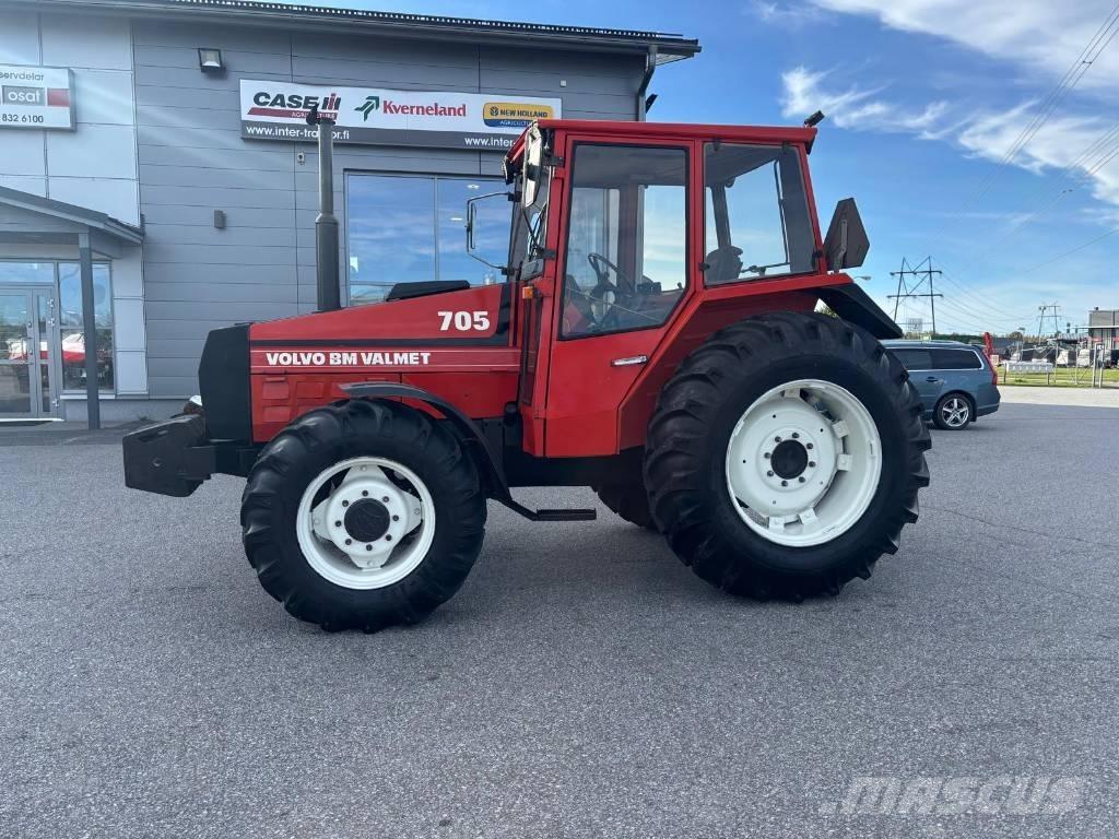Valmet 705 Tracteur