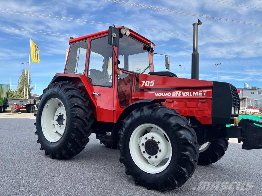 Valmet 705 Tracteur