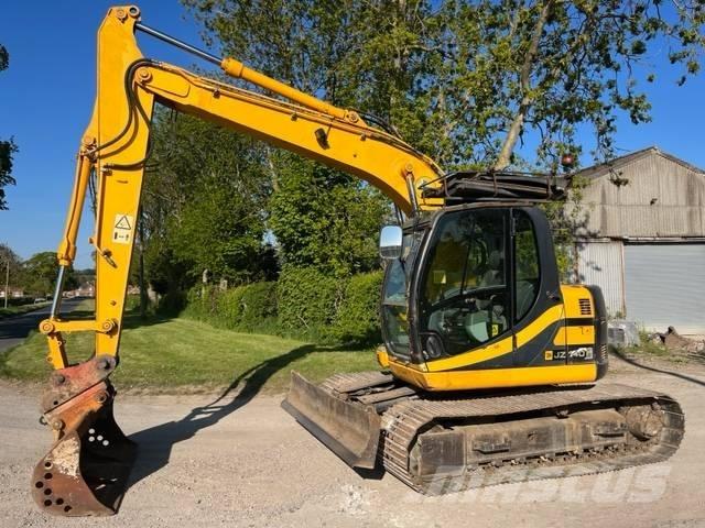 JCB JZ 140 LC Pelle sur chenilles