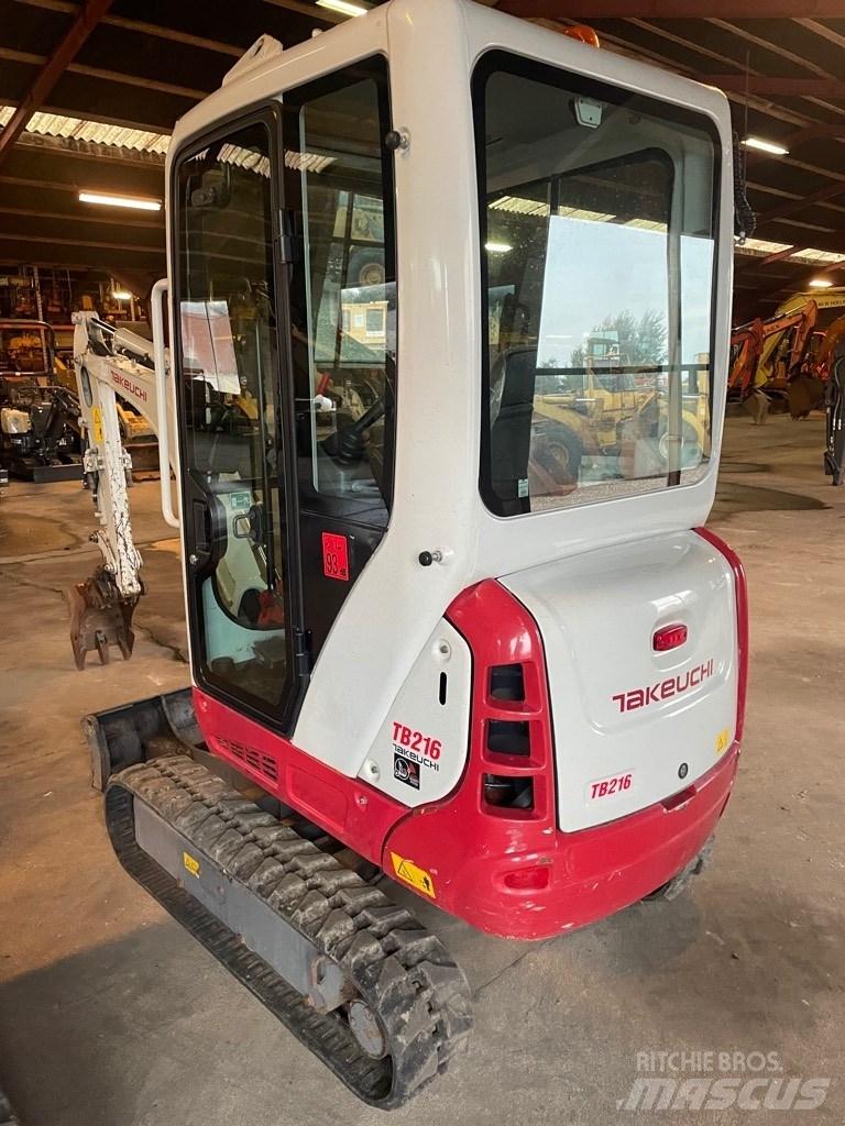 Takeuchi TB216 Mini pelle < 7t