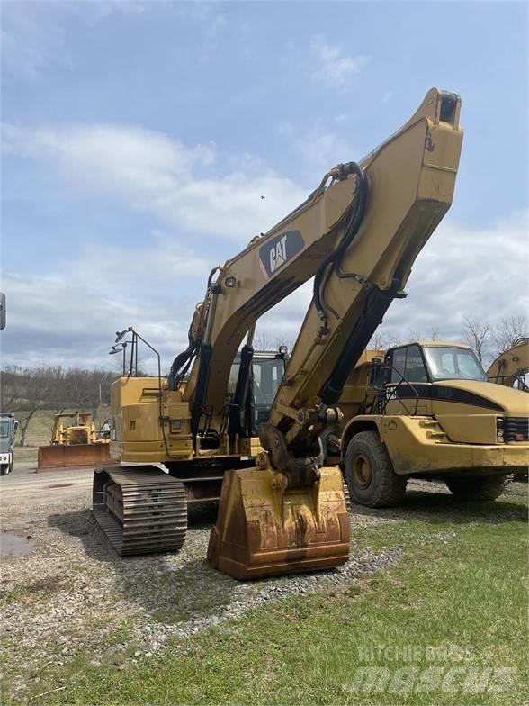 CAT 328 D LCR Pelle sur chenilles