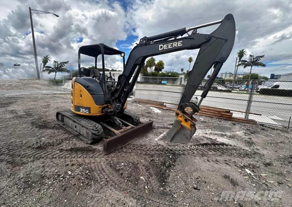 John Deere 35 G Pelle sur chenilles