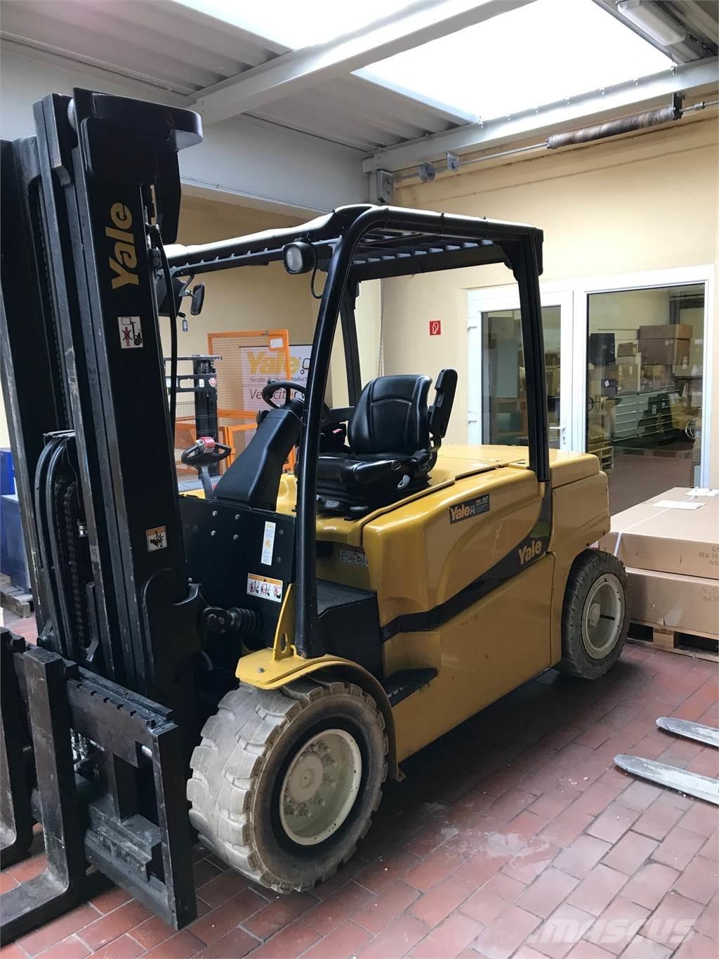 Yale ERP55VM6 Chariots élévateurs électriques
