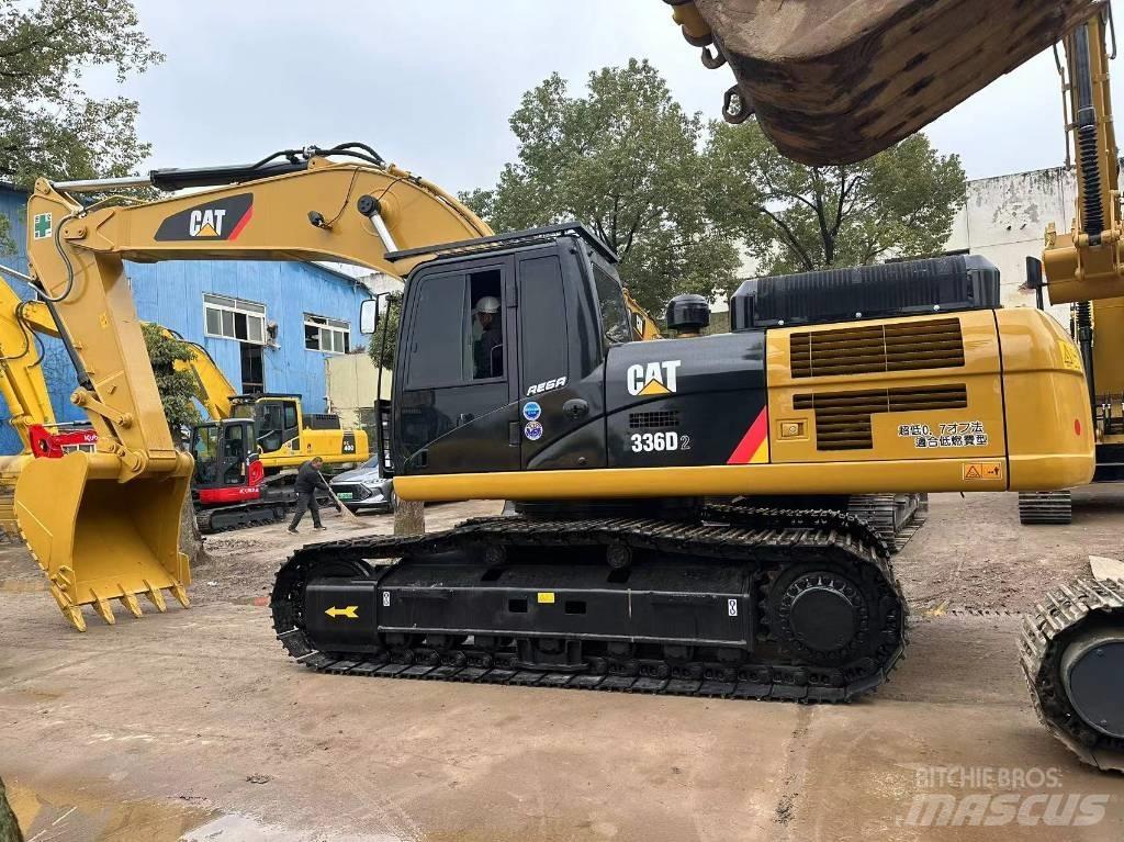 CAT 336 D2 Pelle sur chenilles