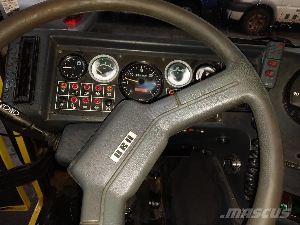  URO TT URO F3-24 Camion de pompier