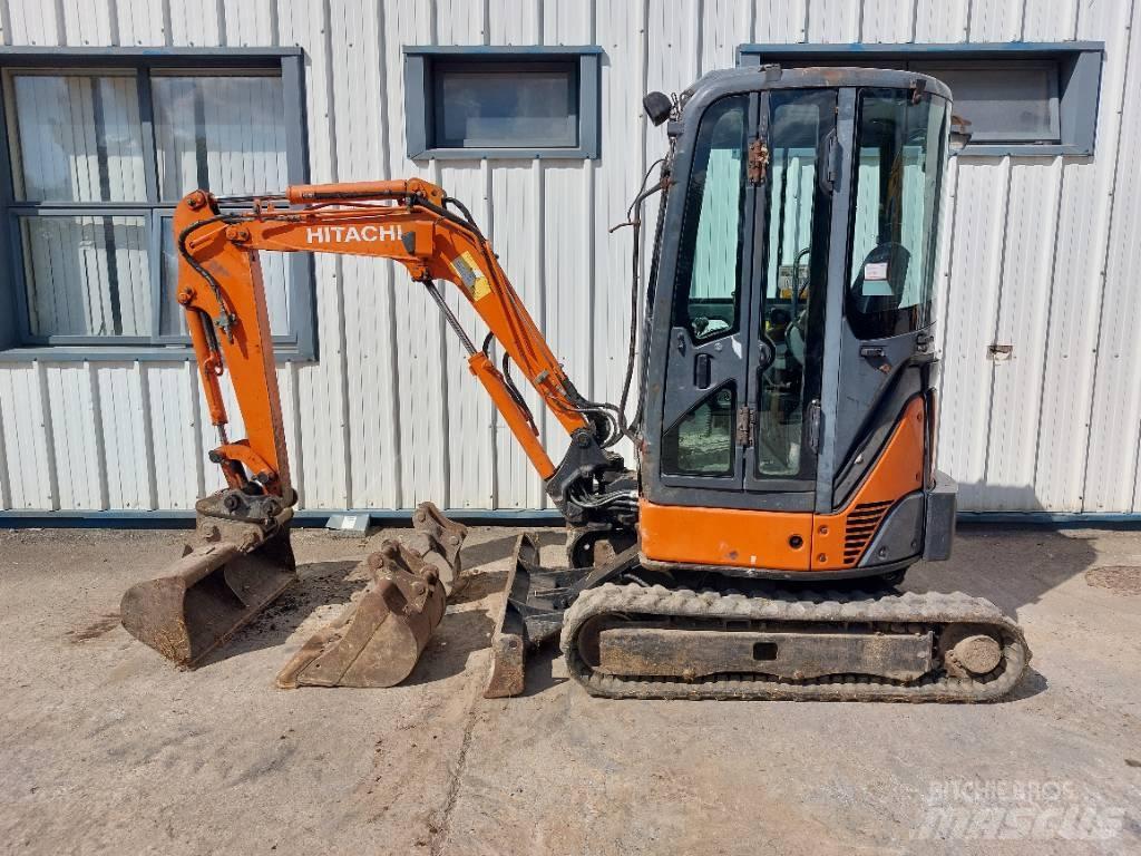 Hitachi ZX22U Mini pelle < 7t