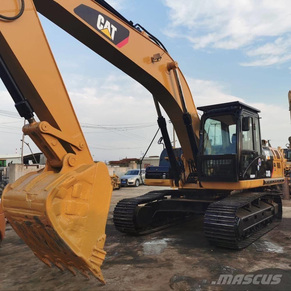 CAT 330 D L Pelle sur chenilles