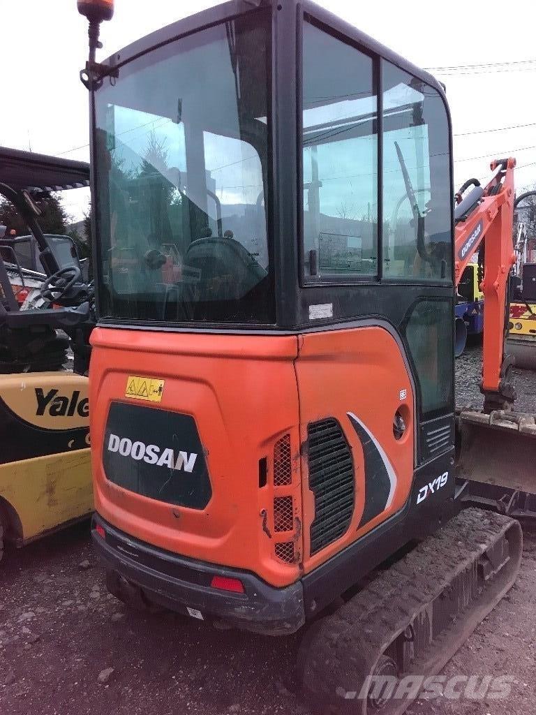Doosan DX 19 Mini pelle < 7t