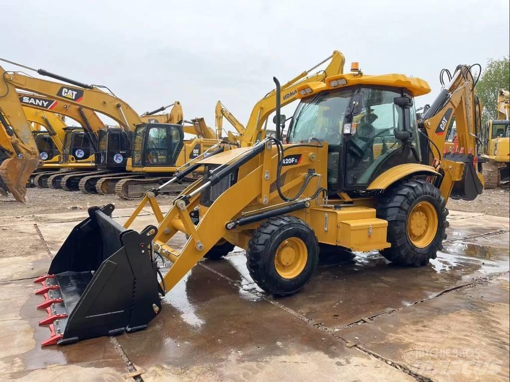 CAT 420 F II Tractopelle