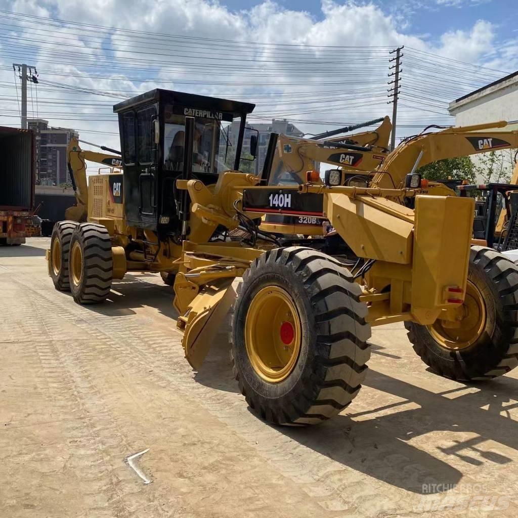 CAT 140 H Niveleuse