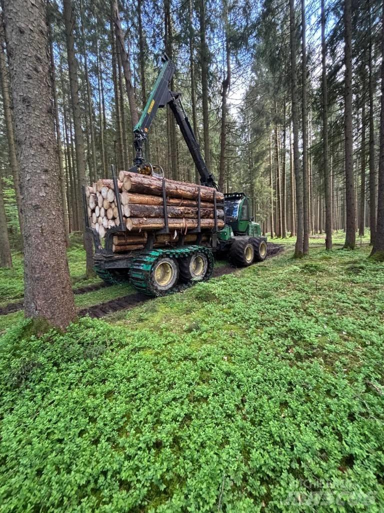 John Deere 1110E Porteur