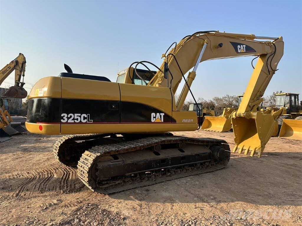 CAT 325 C Pelle sur chenilles