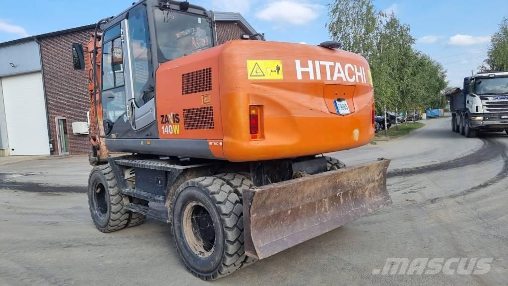 Hitachi ZX 140 W-3 Pelle sur pneus