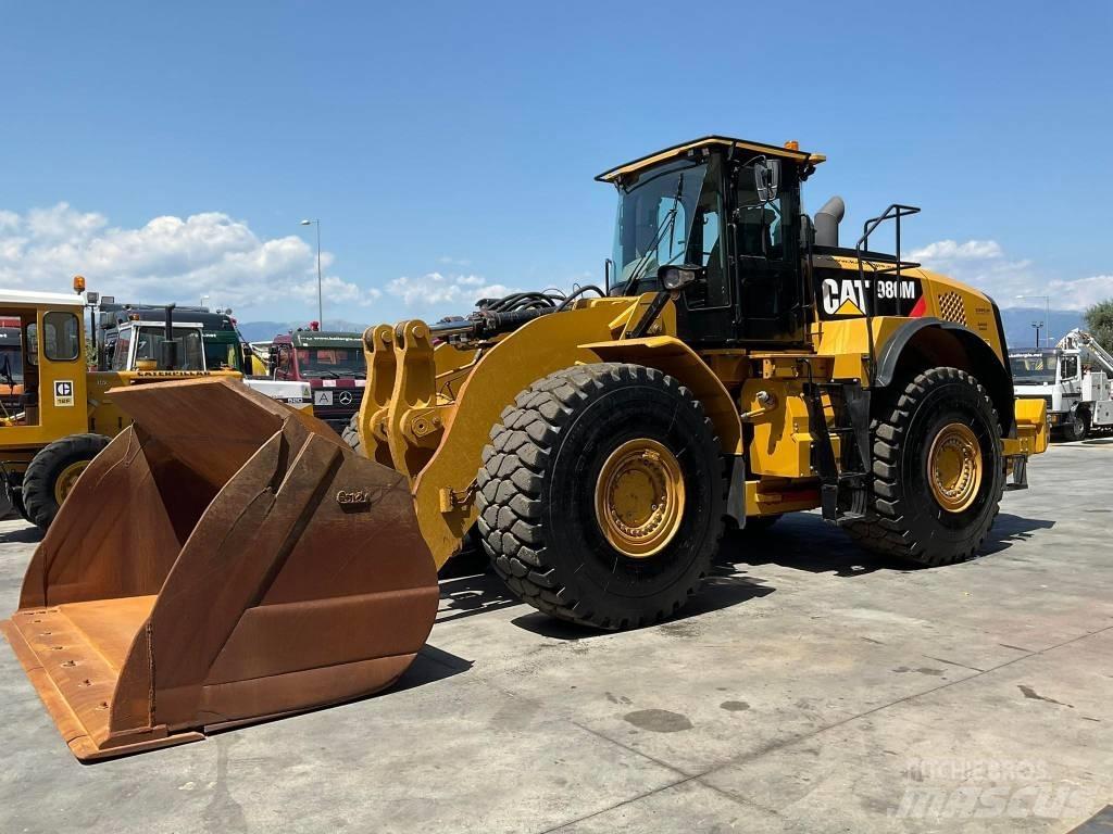 CAT 980M Chargeuse sur pneus