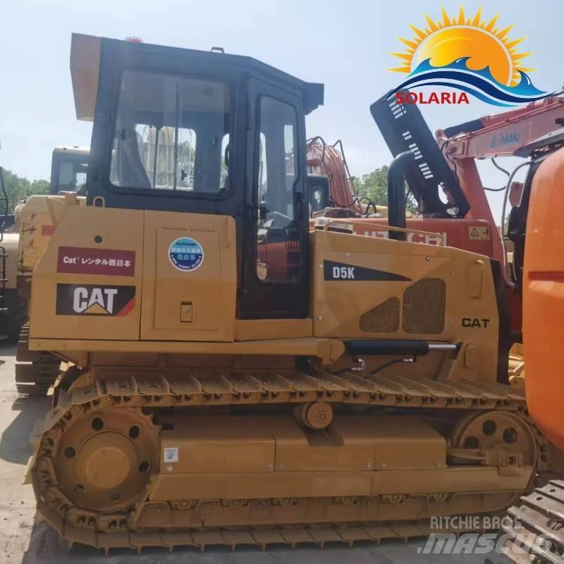 CAT D 5 K Bouteurs sur chenilles