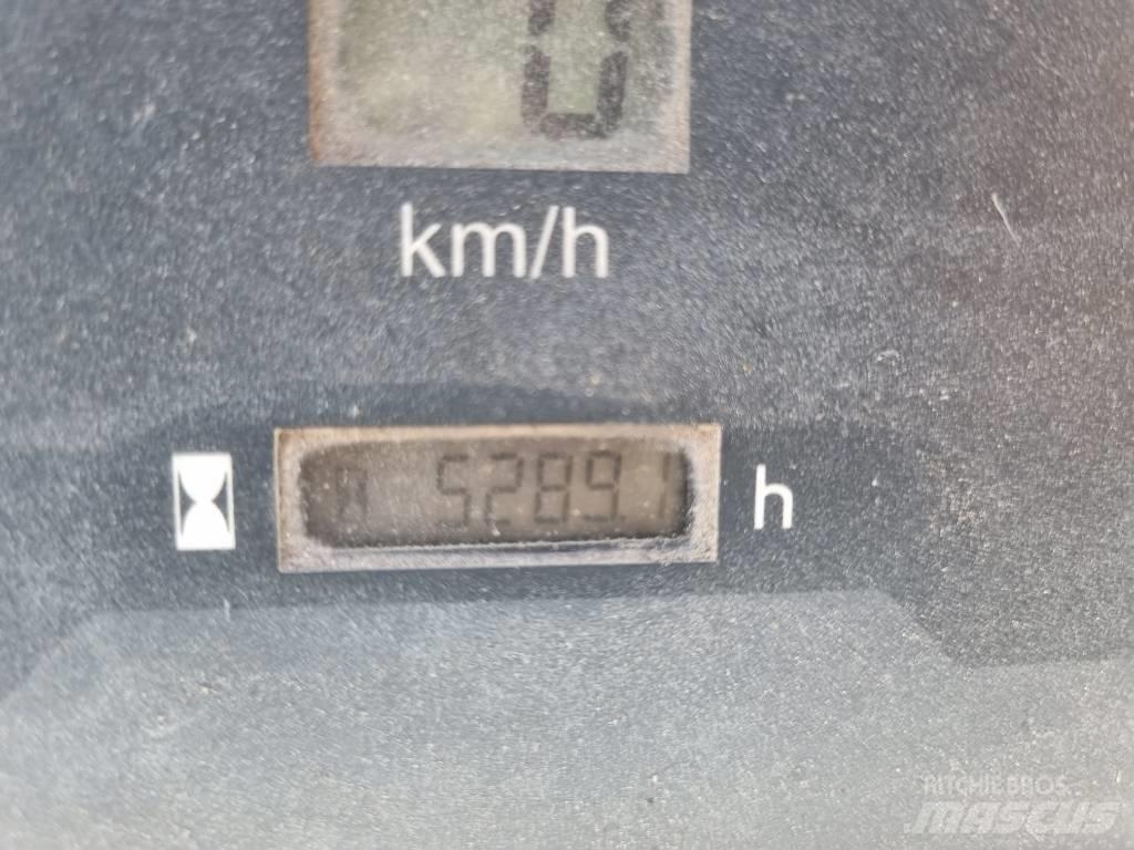 Komatsu WA 70-5 Chargeuse sur pneus