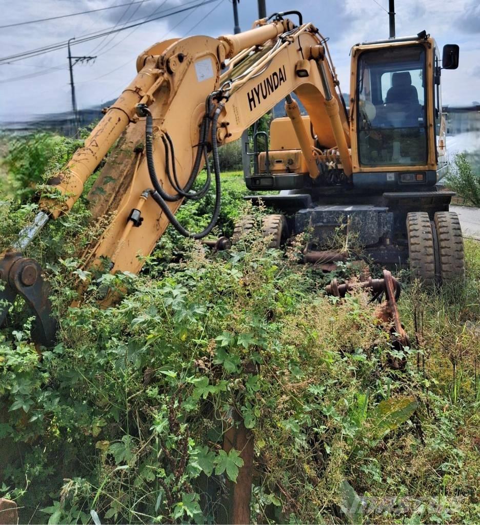 Hyundai Robex 140 W Pelle sur pneus