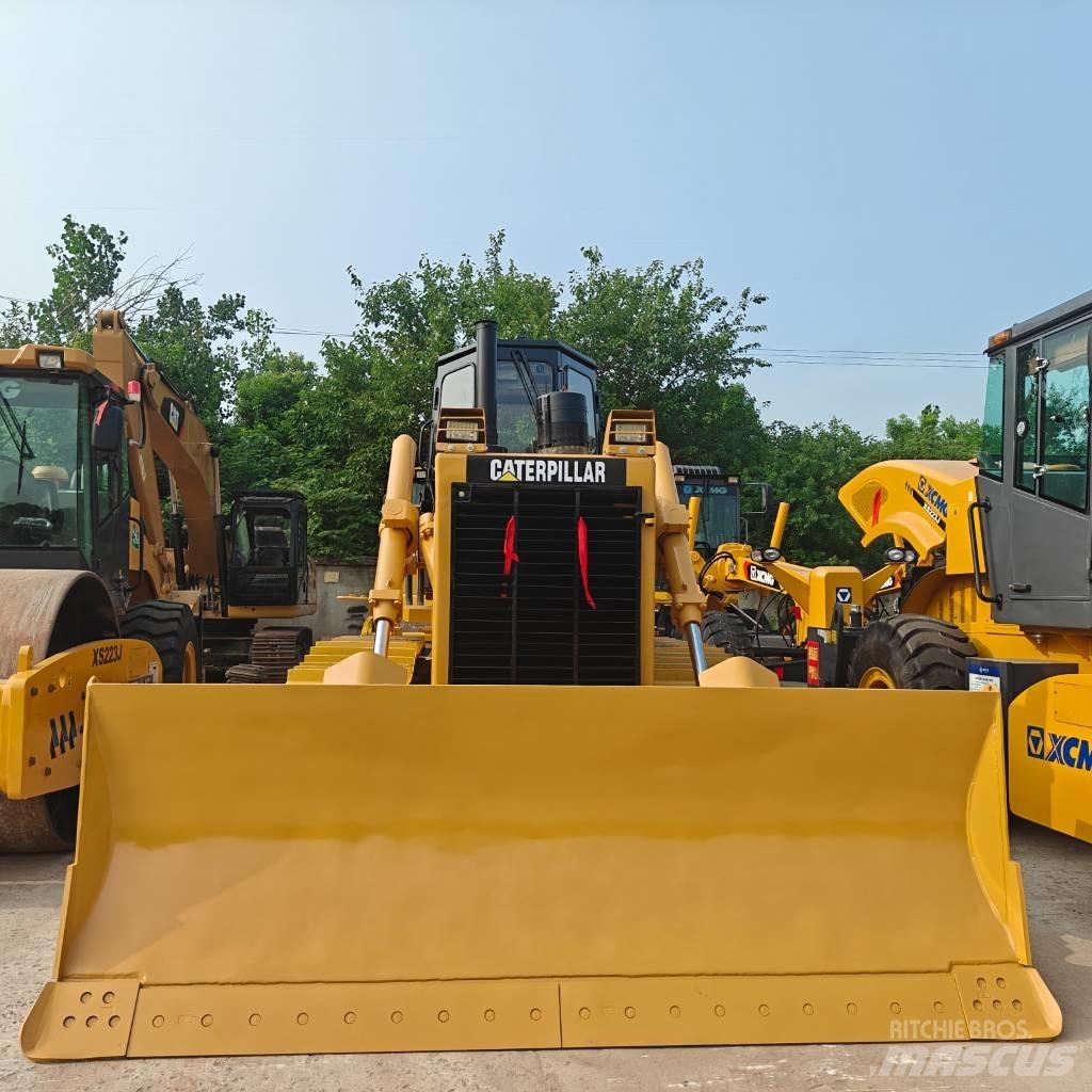 CAT D 7 G Niveleuse