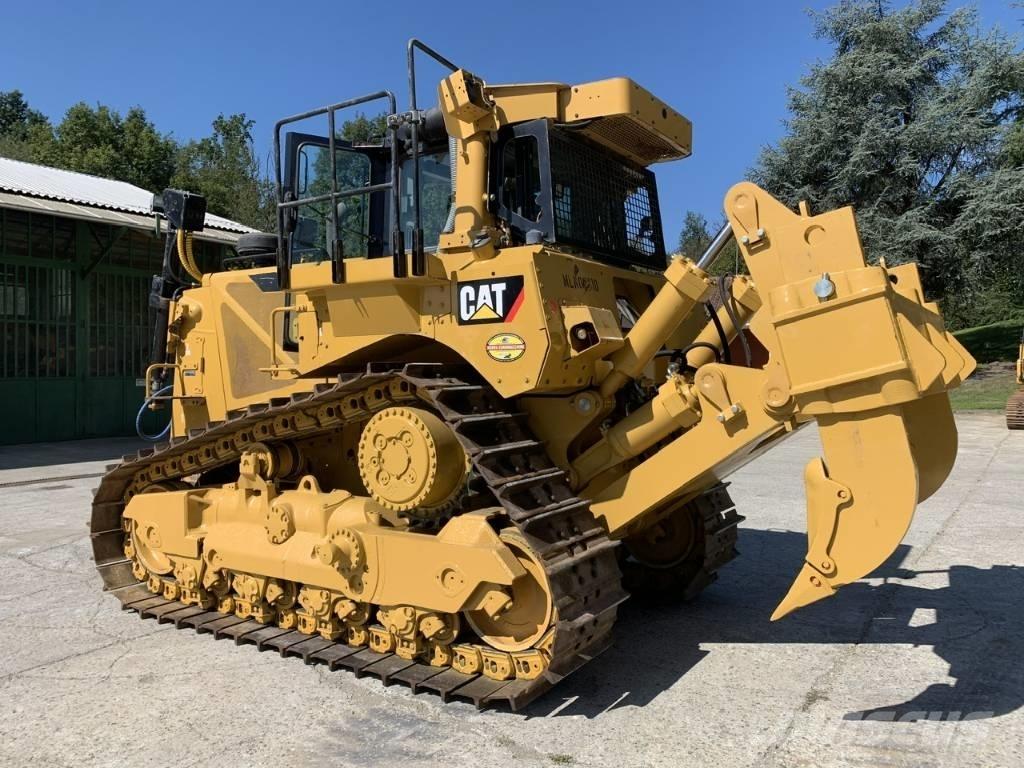 CAT D 8 T Bouteurs sur chenilles