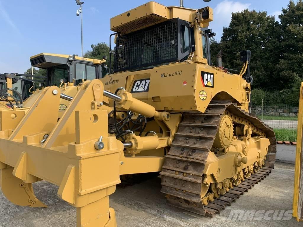 CAT D 8 T Bouteurs sur chenilles