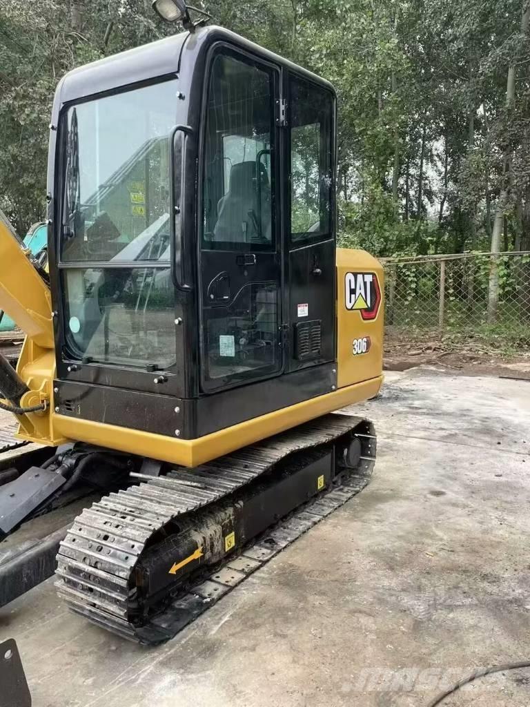 CAT 306E Mini pelle < 7t