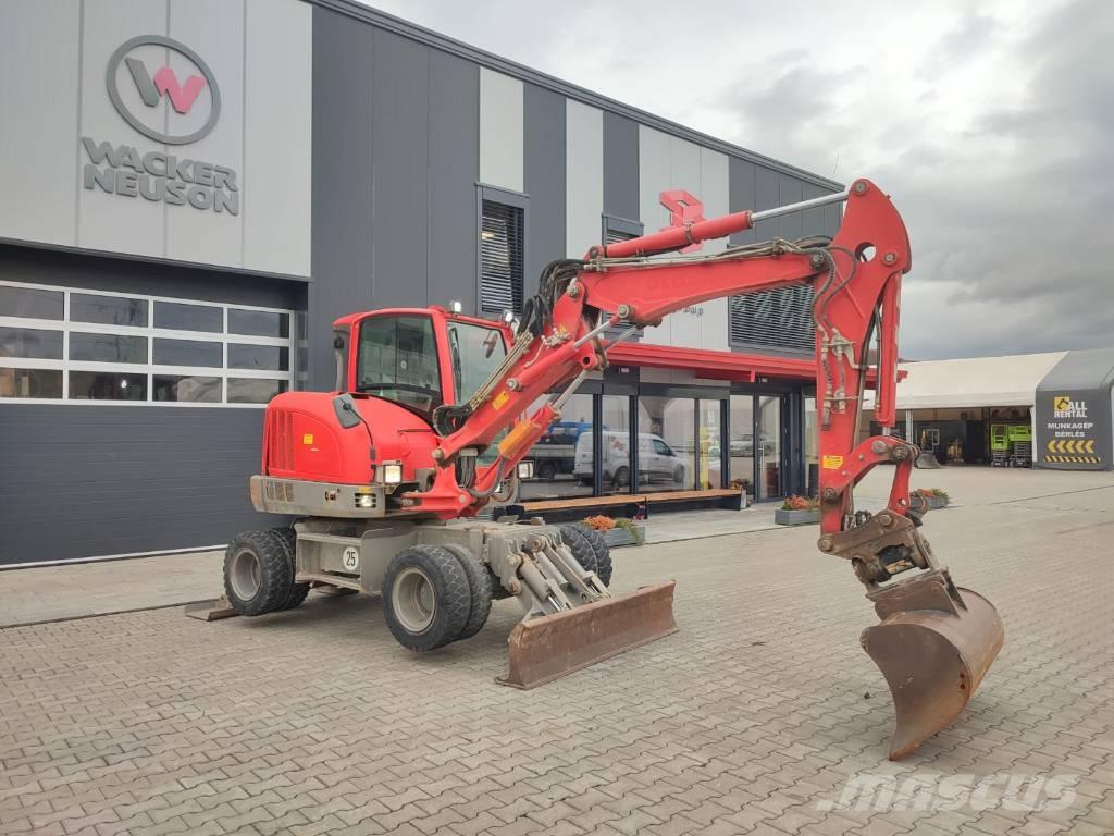 Wacker Neuson EW 65 Pelle sur pneus