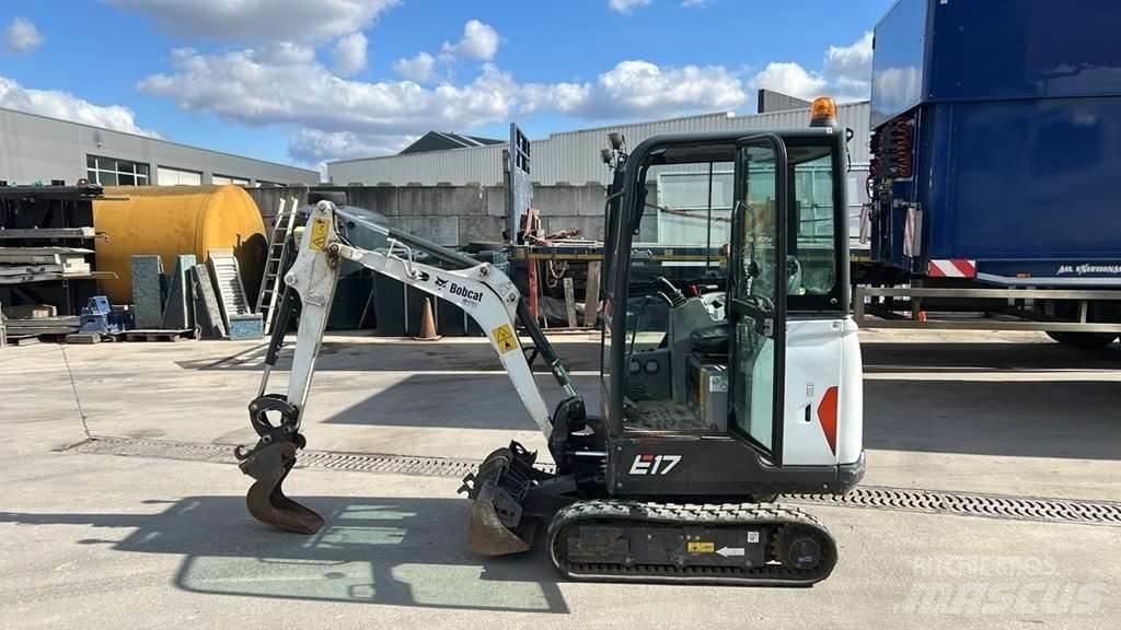 Bobcat e17 Tracteur