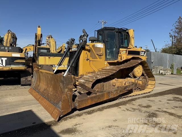 CAT D 6 T LGP Bouteurs sur chenilles