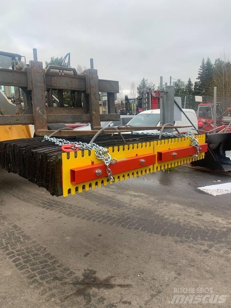  Bergma Vägsladd Niveleuse