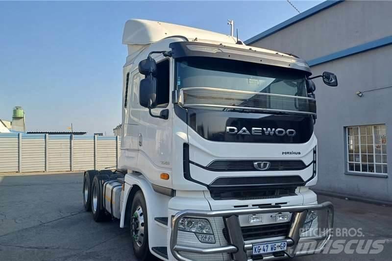 Daewoo KL3TX Autre camion