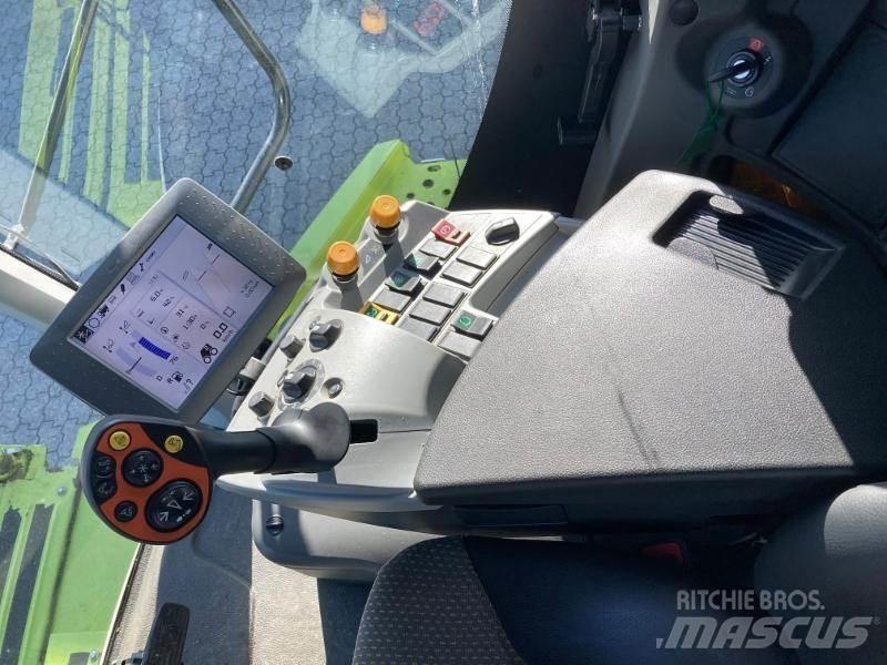 CLAAS LEXION 650 Moissonneuse batteuse