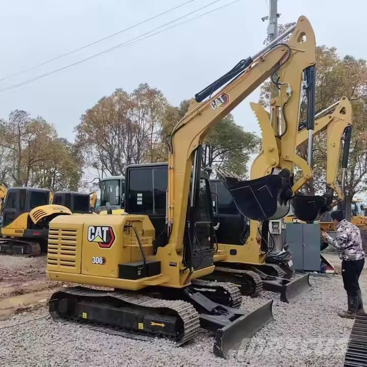 CAT 306E2 Mini pelle < 7t