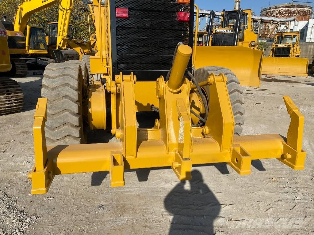 CAT 140 H Niveleuse